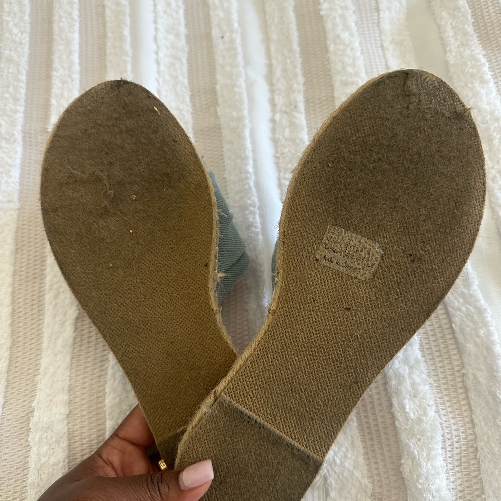 Olivia Miller Sandals - Picture 5 of 6